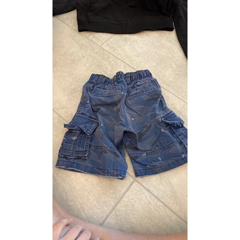 Gap boys Camo cargo shorts